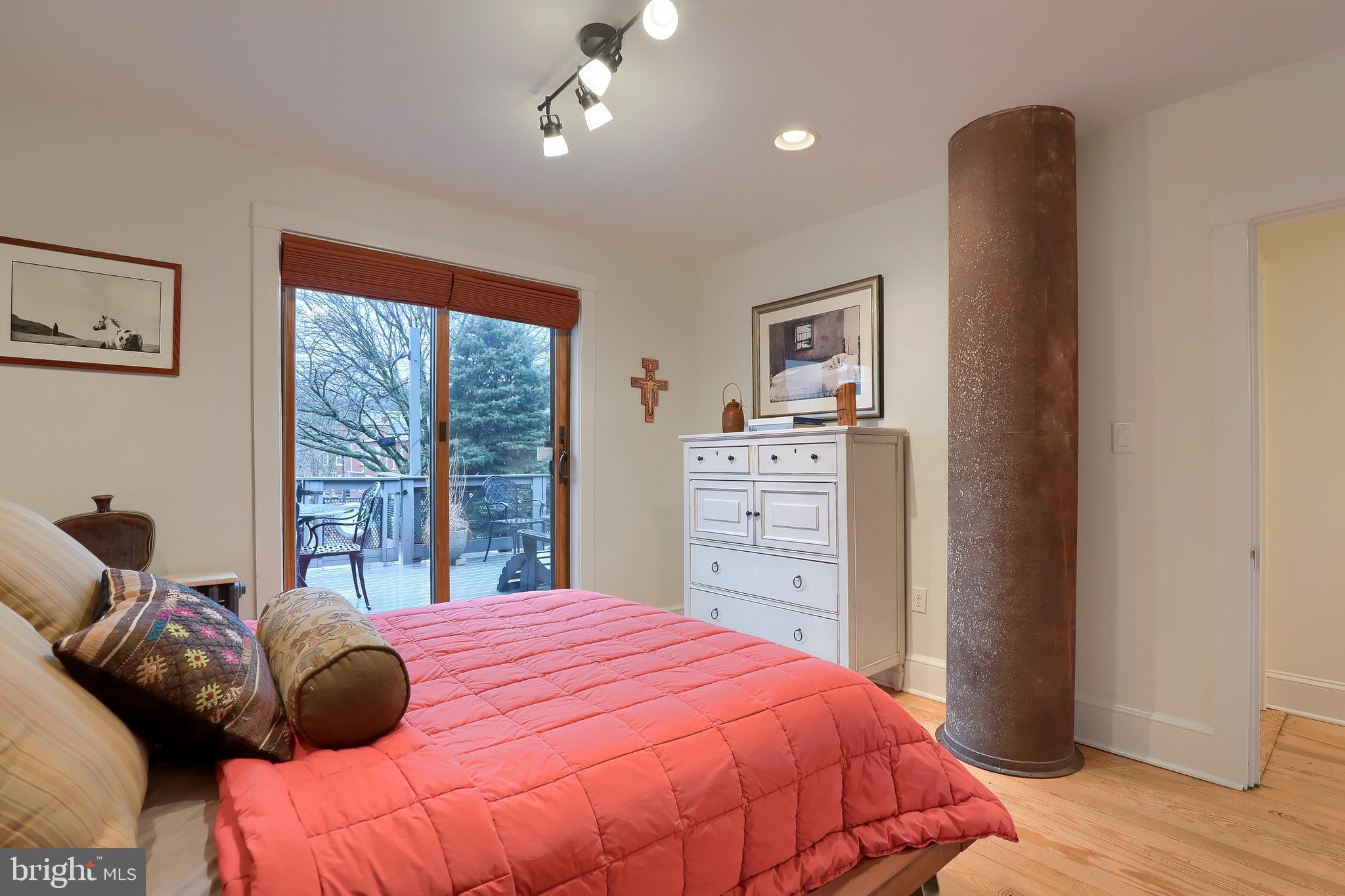 CENTER CITY LANCASTER - Residential