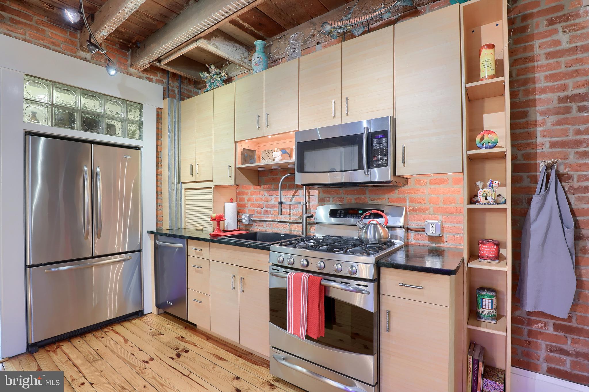 CENTER CITY LANCASTER - Residential