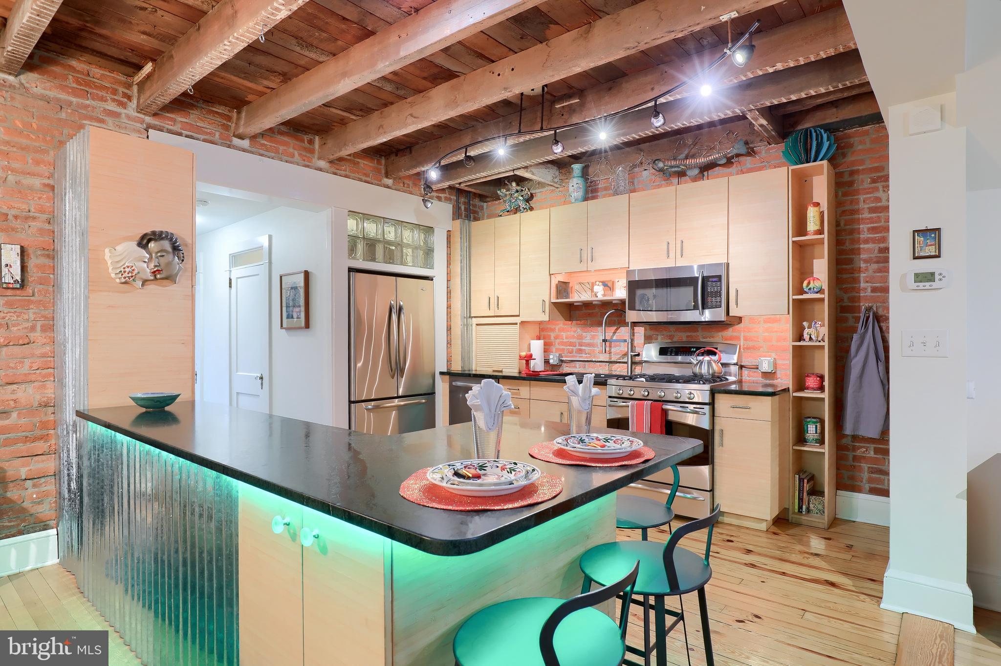 CENTER CITY LANCASTER - Residential