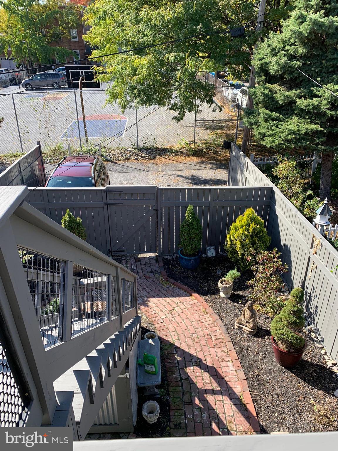 CENTER CITY LANCASTER - Residential