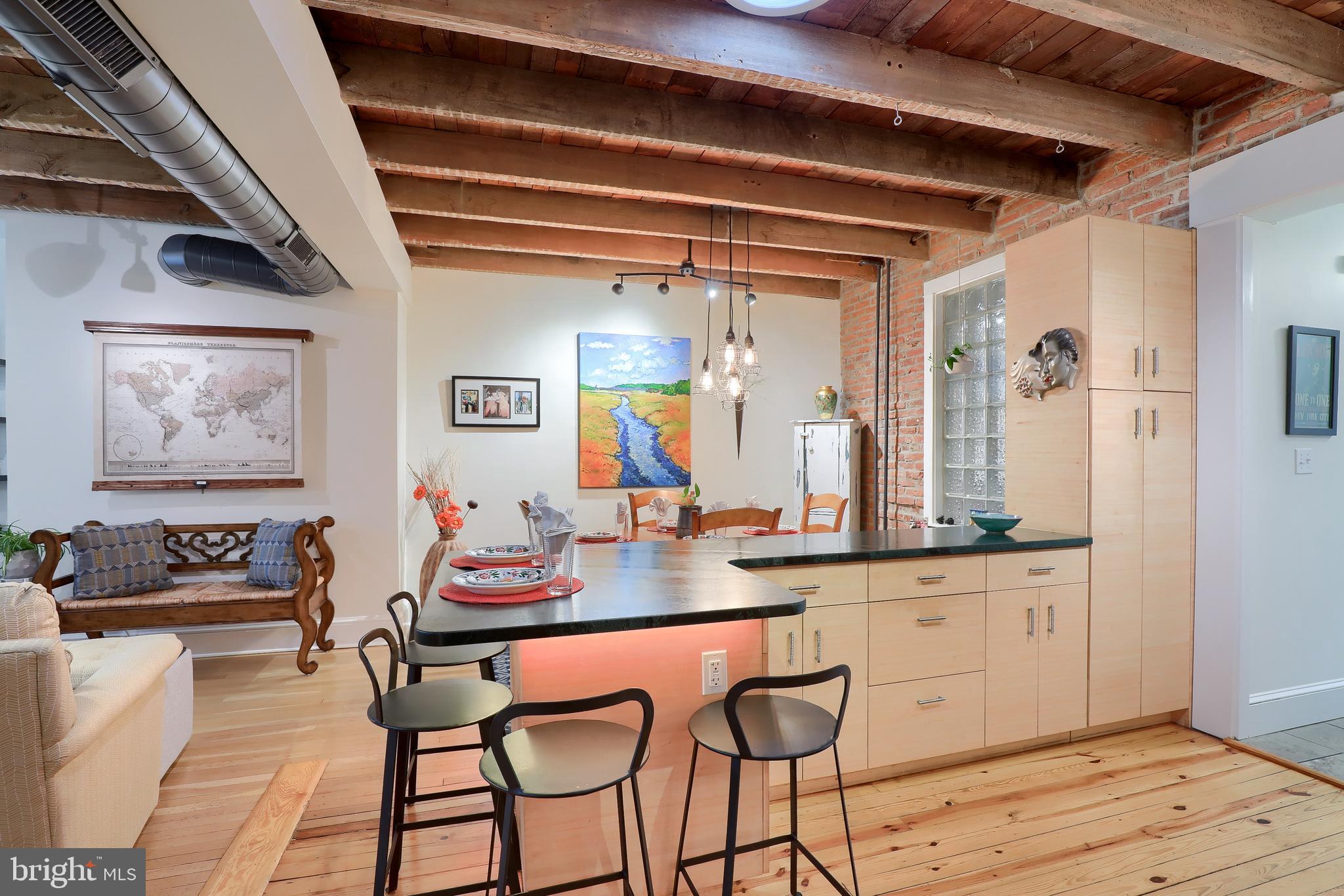 CENTER CITY LANCASTER - Residential