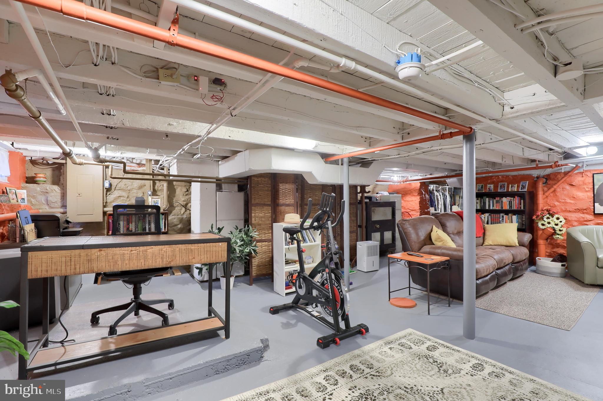 CENTER CITY LANCASTER - Residential