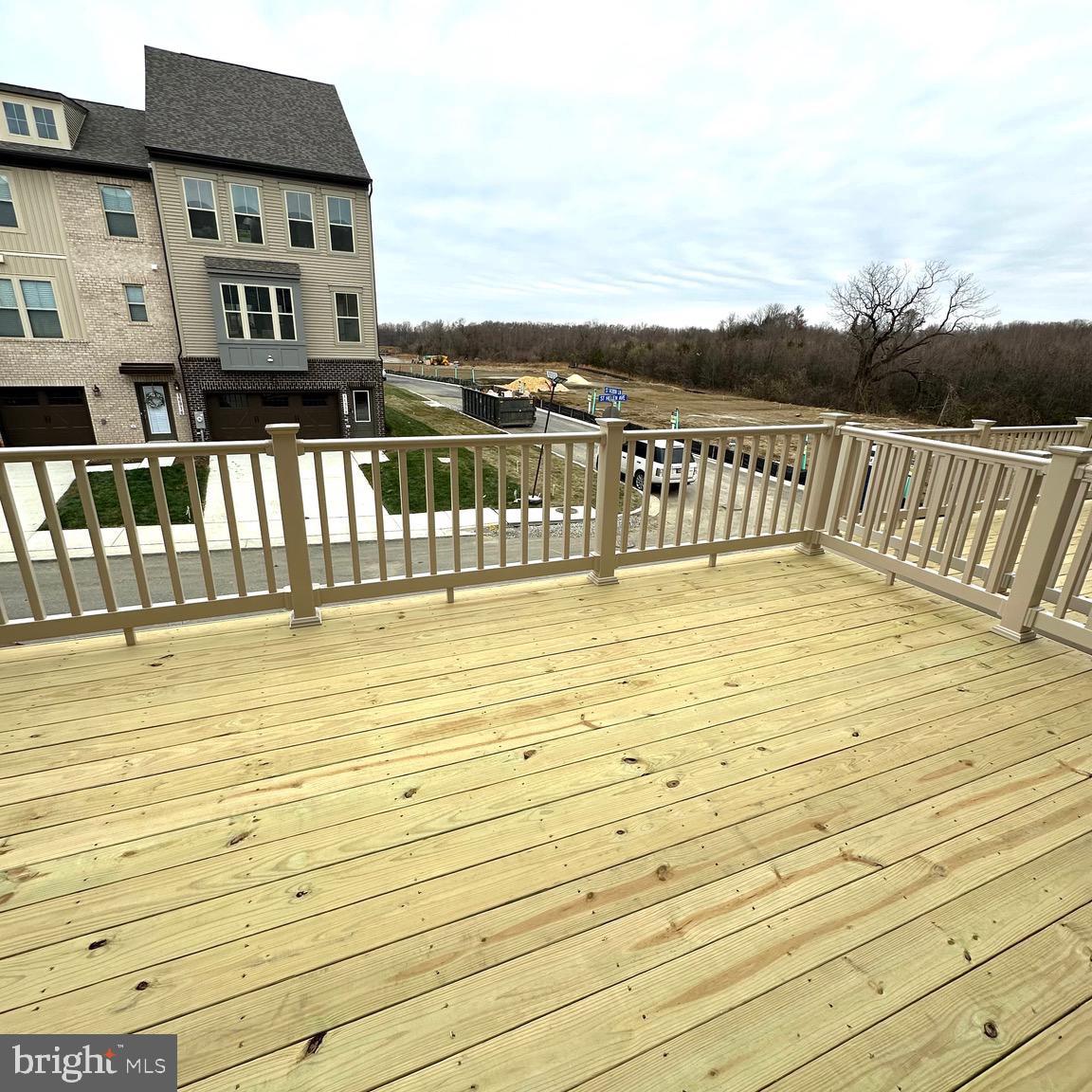 MILL BRANCH CROSSING - Residential Lease