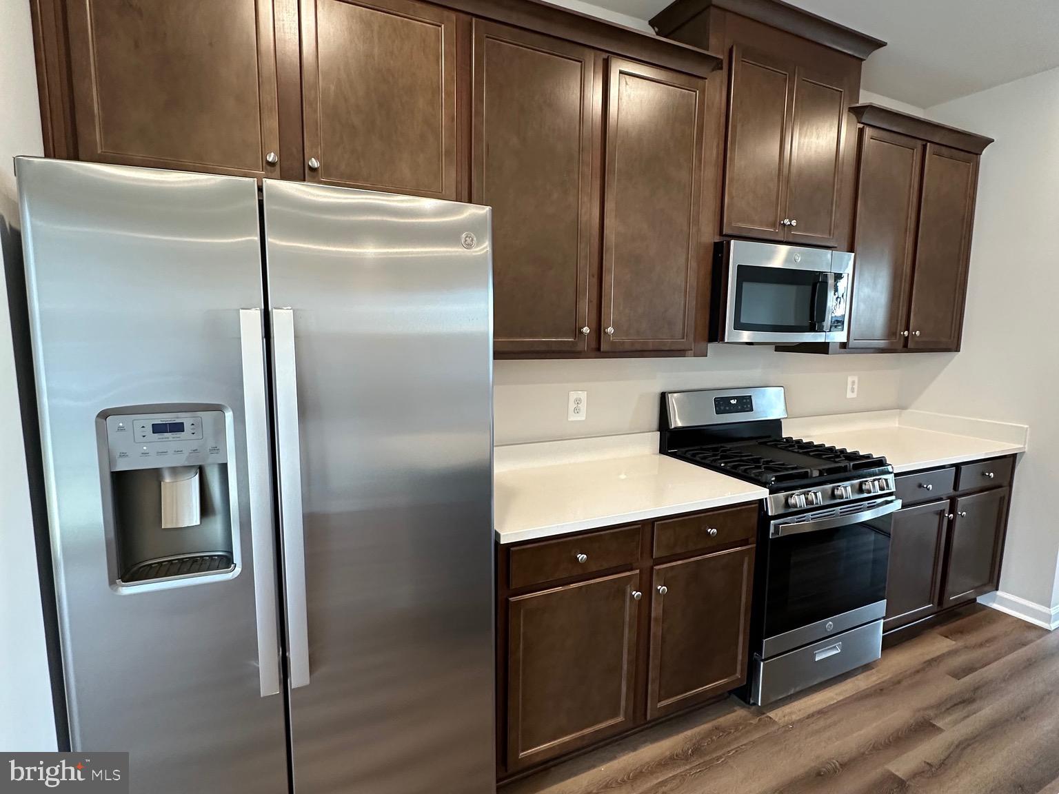 MILL BRANCH CROSSING - Residential Lease