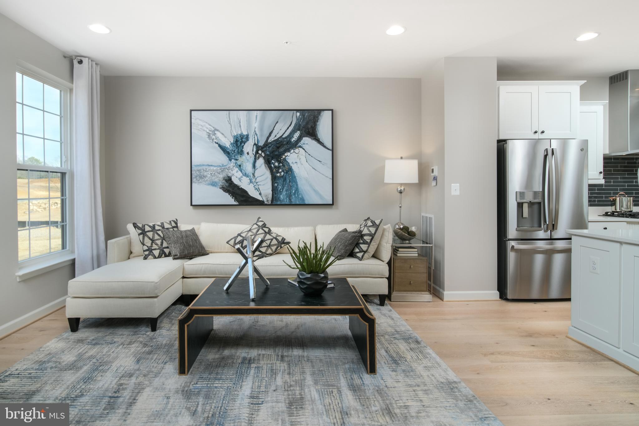 ENCLAVE AT FAIR LAKES - Residential