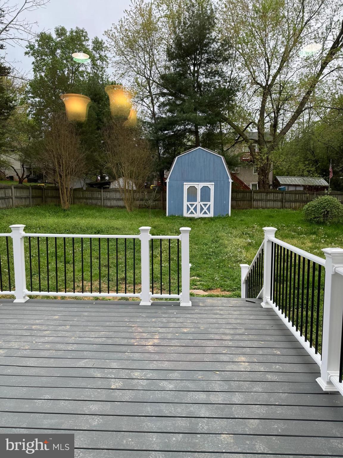 VISTA WOODS - Residential