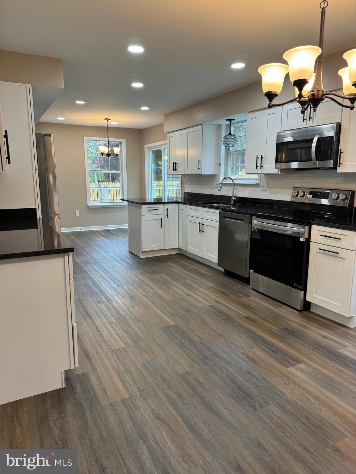 VISTA WOODS - Residential