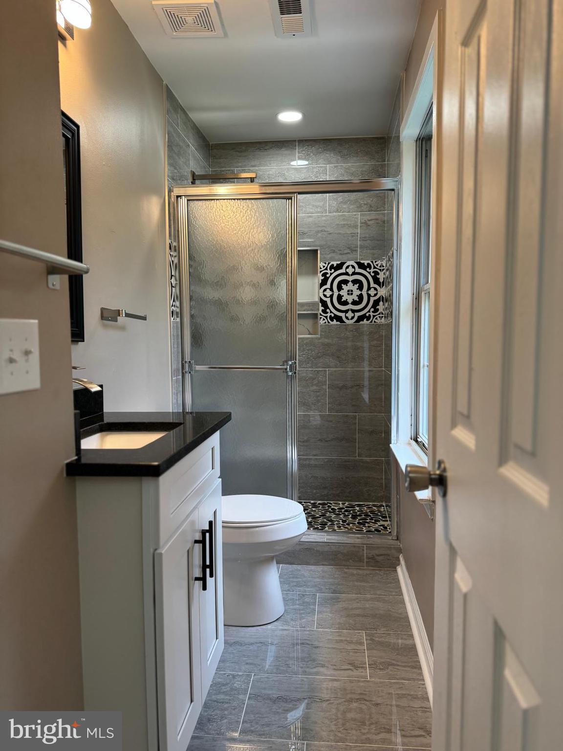 VISTA WOODS - Residential