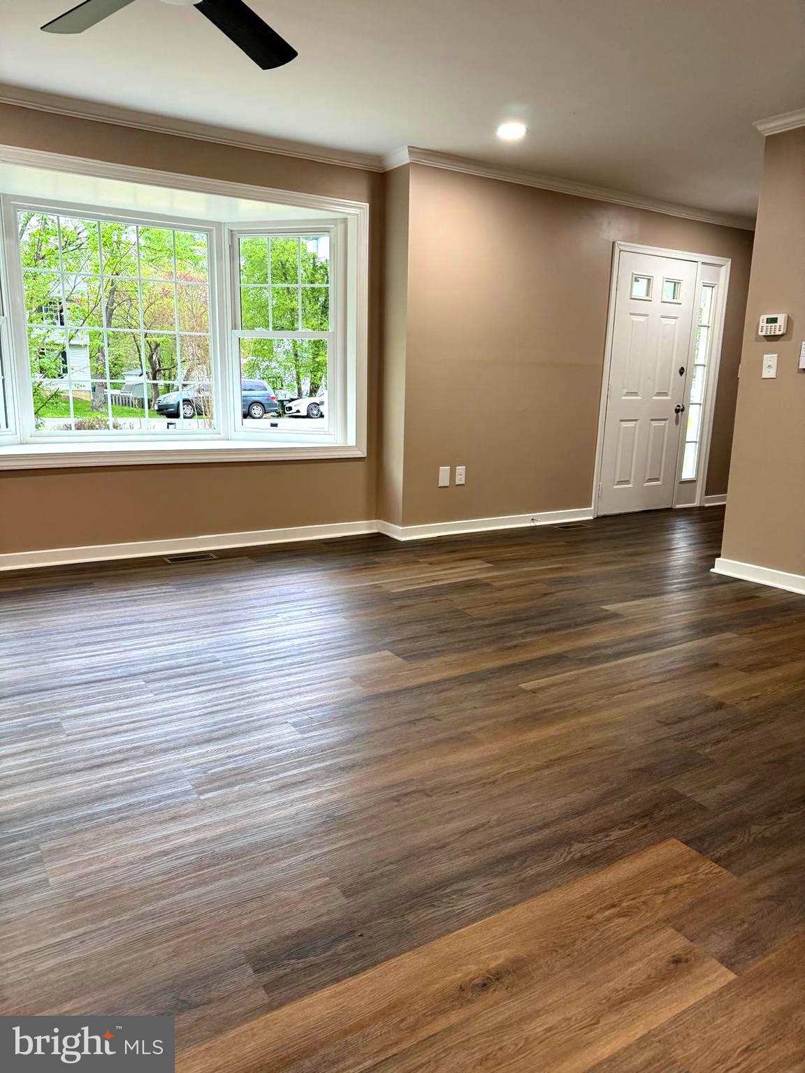 VISTA WOODS - Residential