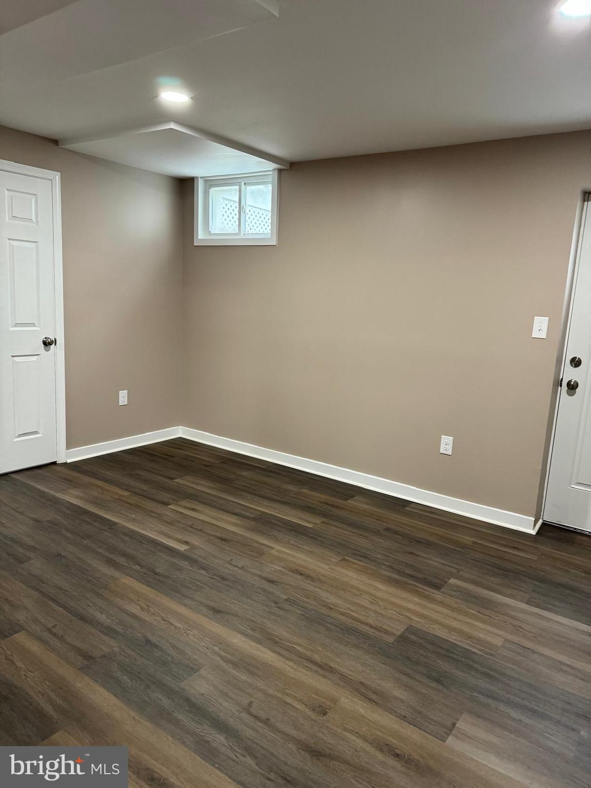 VISTA WOODS - Residential