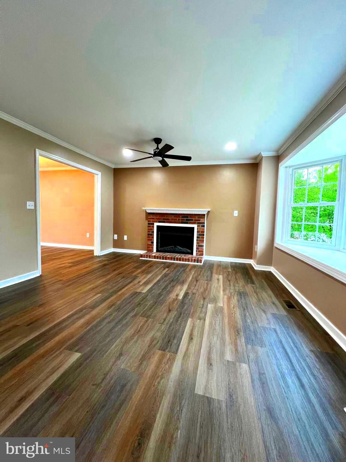 VISTA WOODS - Residential