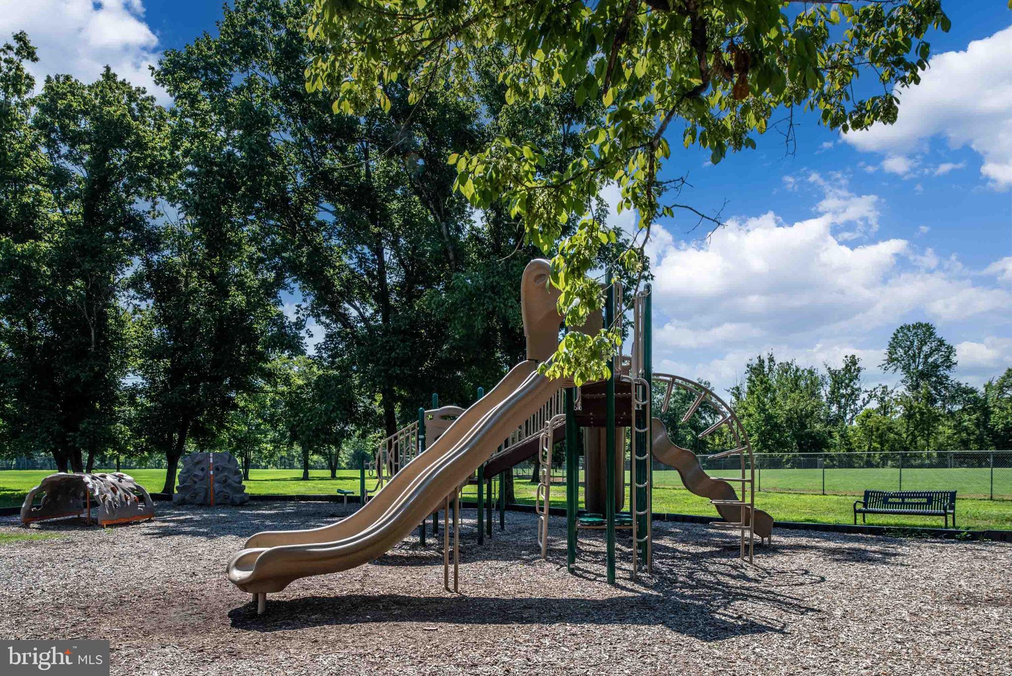 AQUIA HARBOUR - Residential