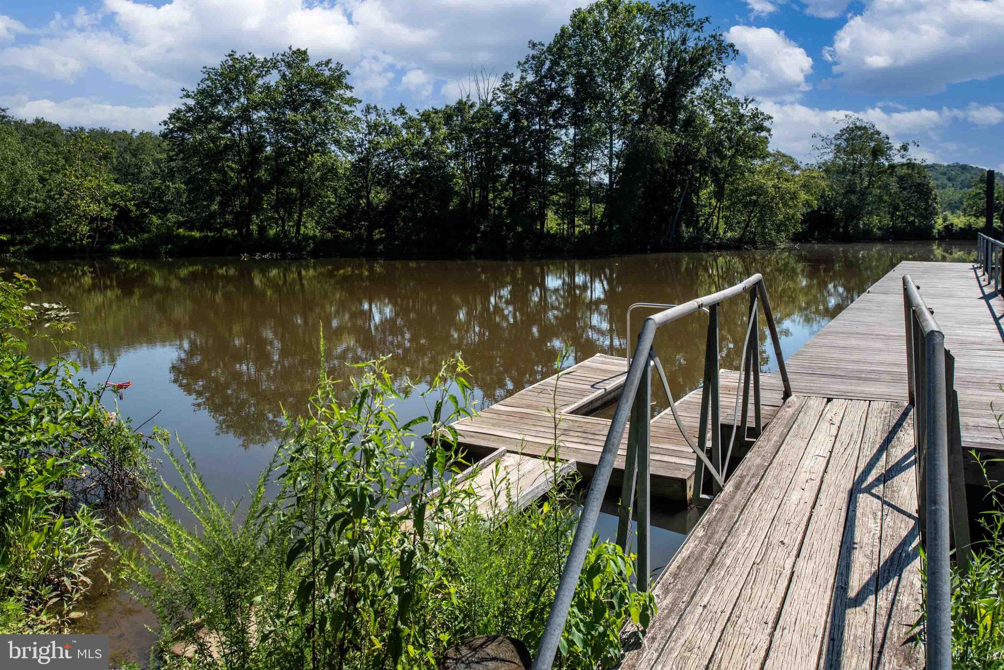 AQUIA HARBOUR - Residential