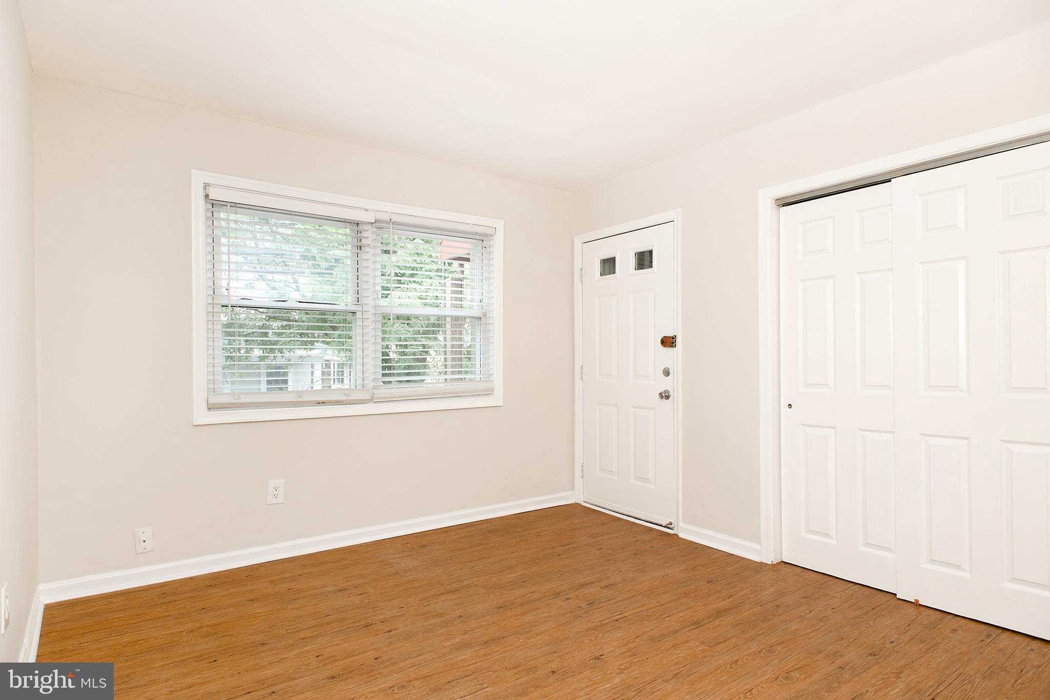 MURRAY HILL - Residential Lease