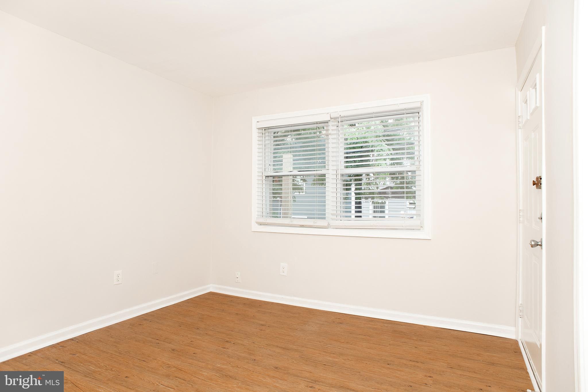 MURRAY HILL - Residential Lease