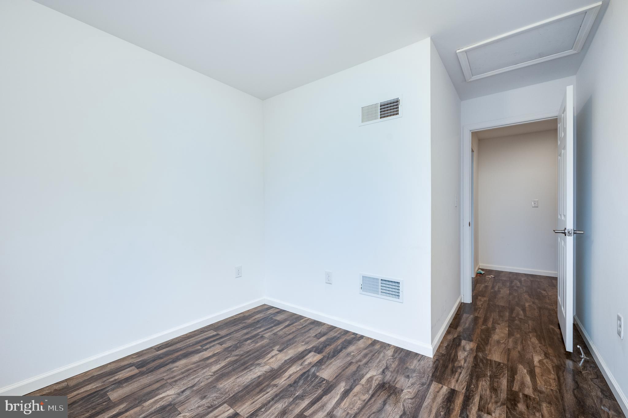 MILLMONT - Residential