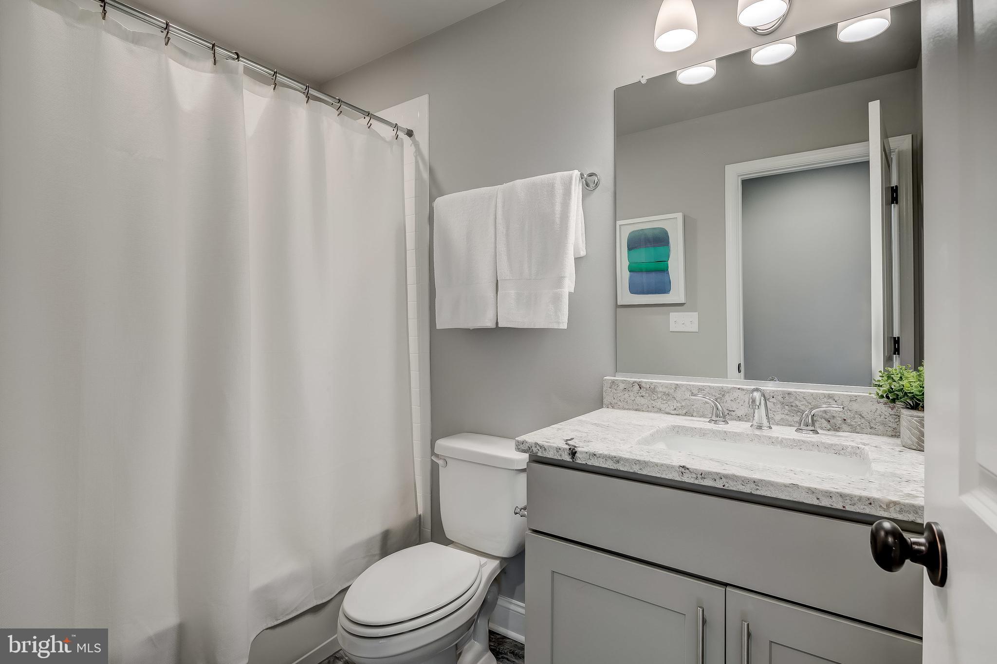 RIVIERA BEACH - Residential