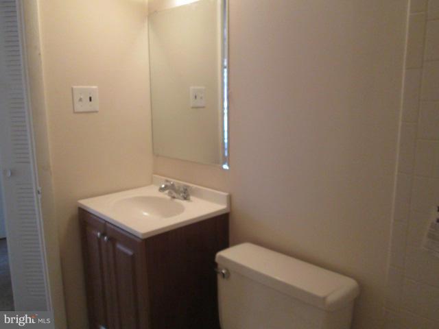 THE SEASONS - Residential