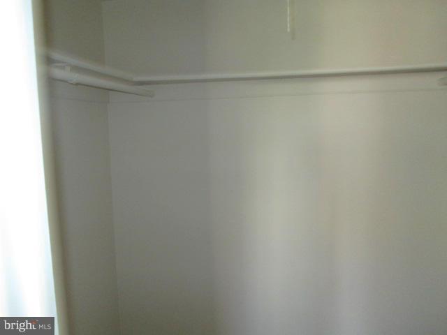 THE SEASONS - Residential