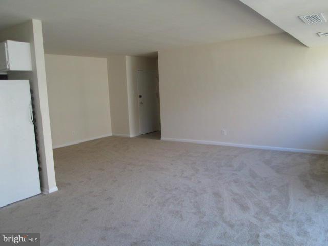 THE SEASONS - Residential