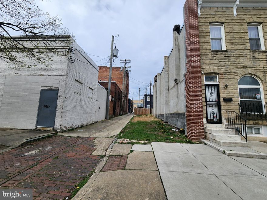 ONLINE AUCTION: This auction takes place on the Ashland Auction Group website bidding platform. Bidding begins 4/22/2026 @ 10:00 AM. Bidding ends 4/24/2026 @ 11:10 AM. The list price is the suggested opening bid. Deposit: $5,000.

This lot of land is located in the Middle East neighborhood of Baltimore City. The property is in close proximity to Johns Hopkins Hospital, Northeast Market, and Patterson Park. It also offers easy access to major traffic arteries including East North Avenue (US-1 Alternate / MD-26) and Orleans Street (US-40).