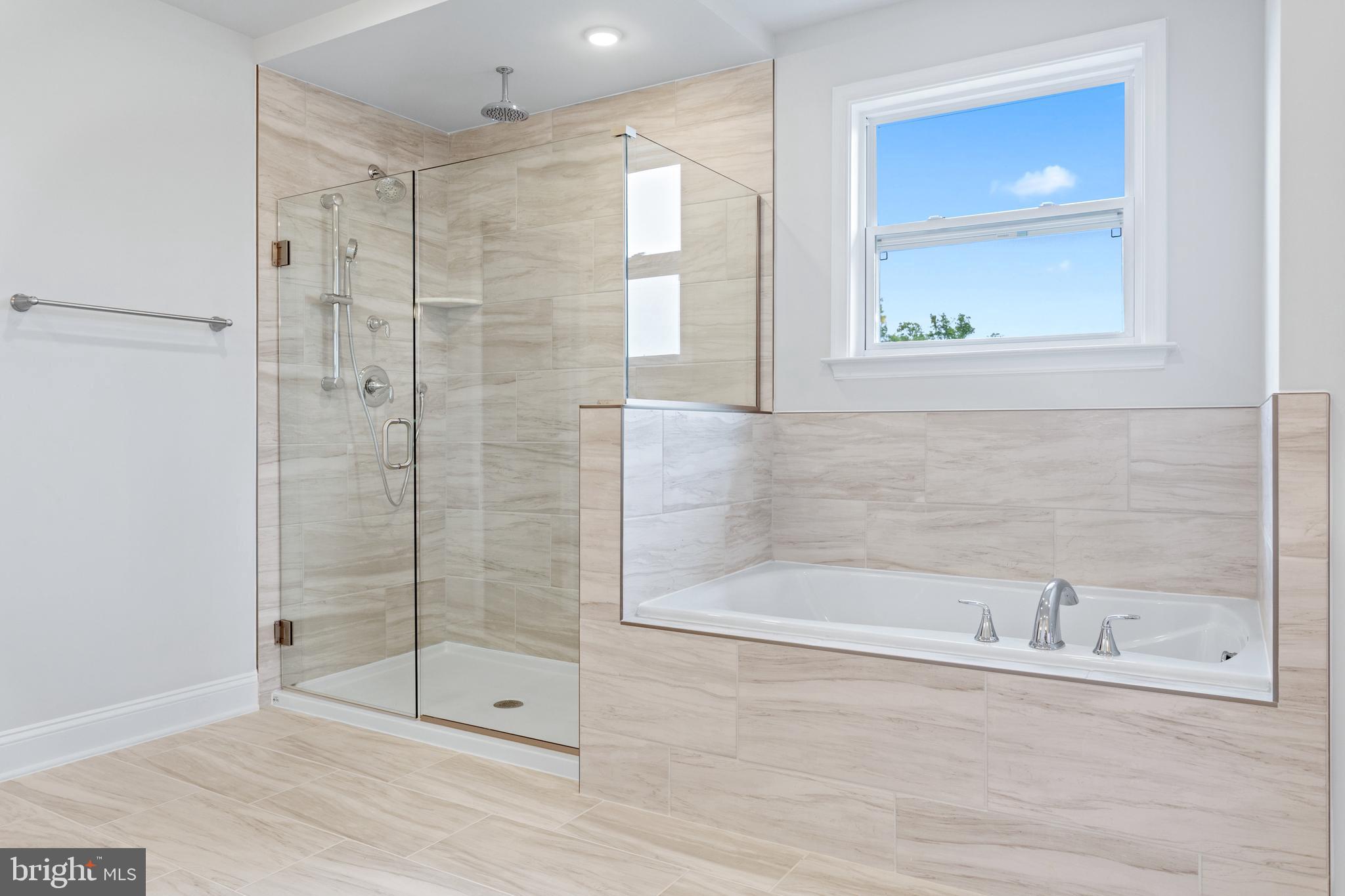 HITES VIEW ESTATES - Residential