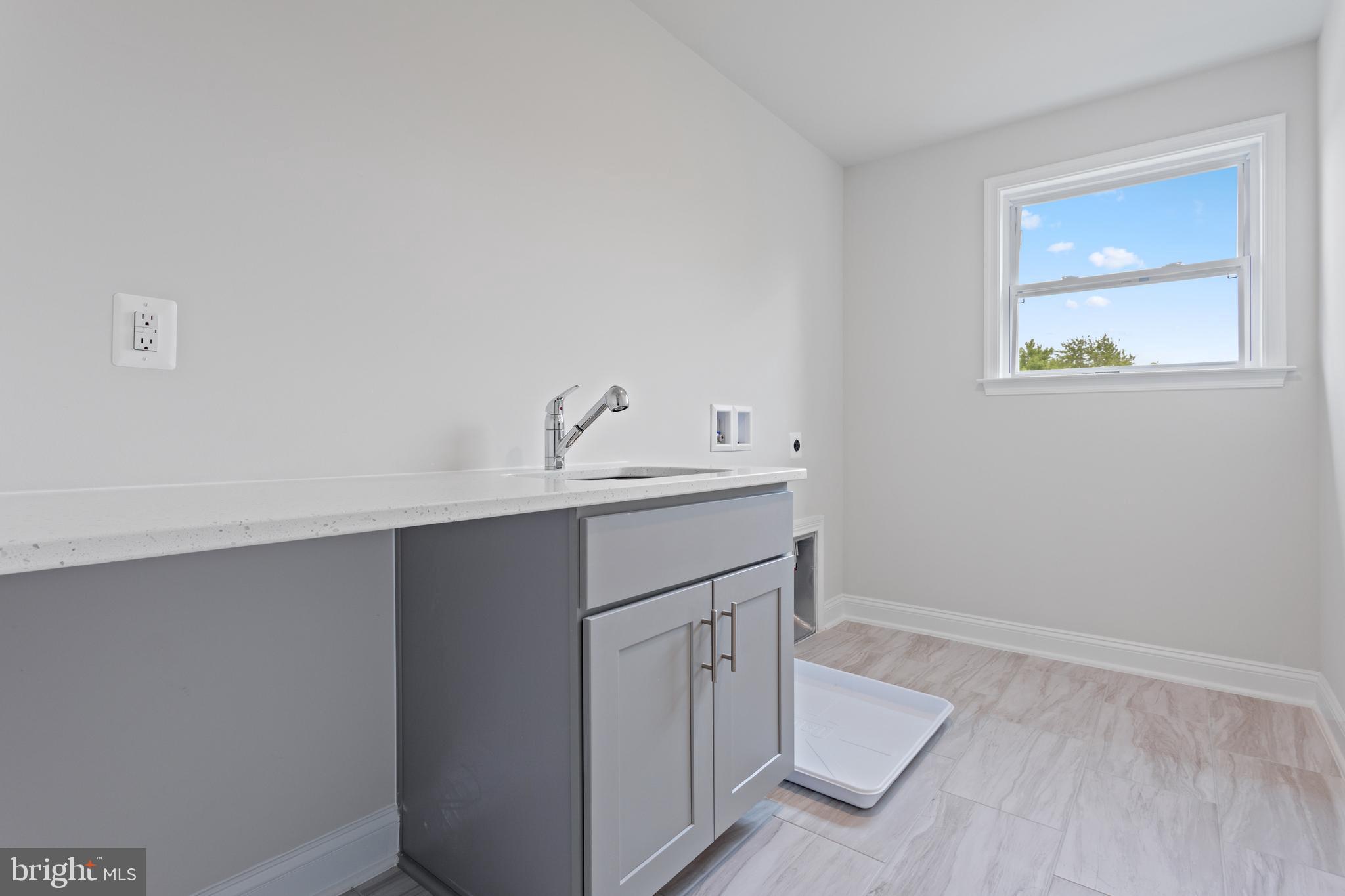 HITES VIEW ESTATES - Residential