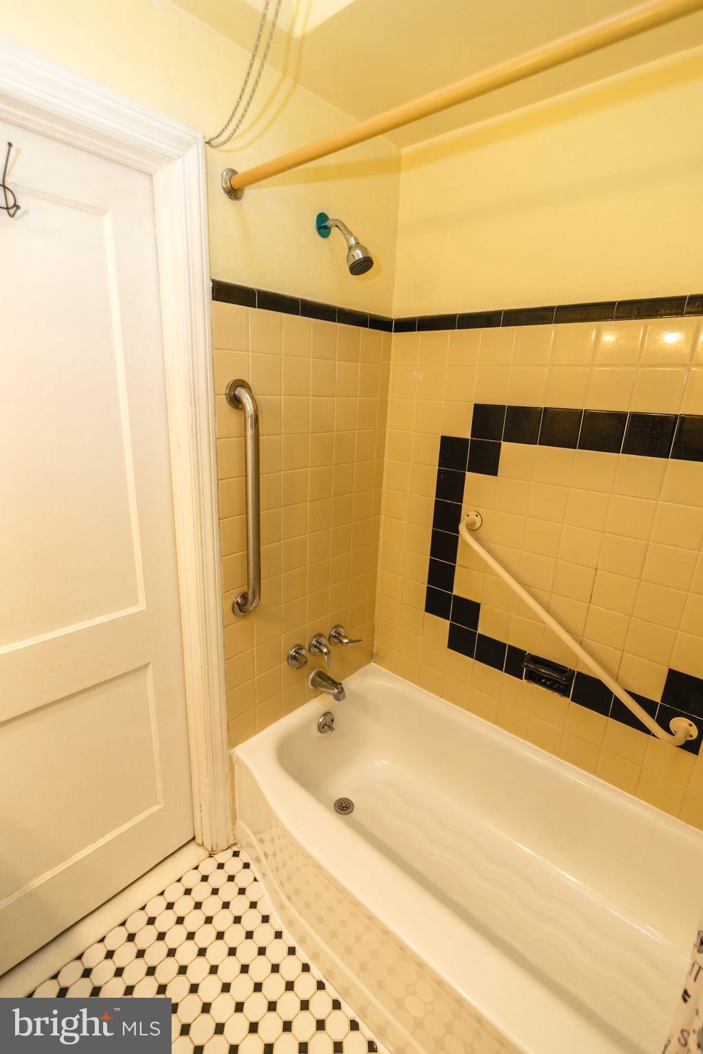 BRIARCLIFFE - Residential