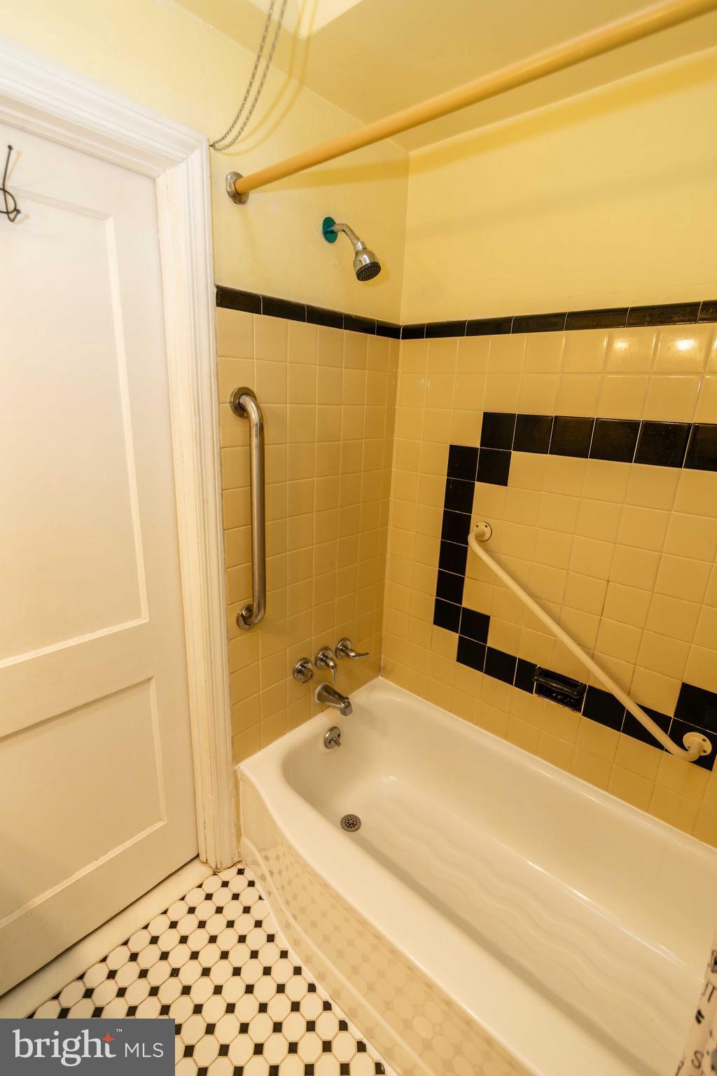 BRIARCLIFFE - Residential