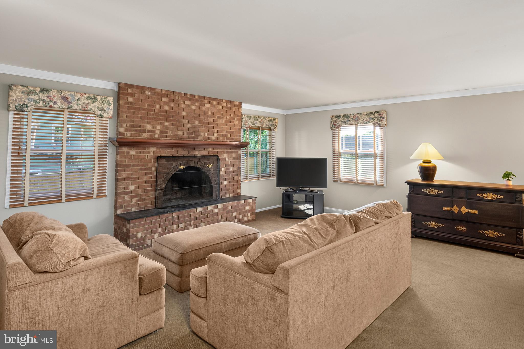2416 KINDERBROOK LANE