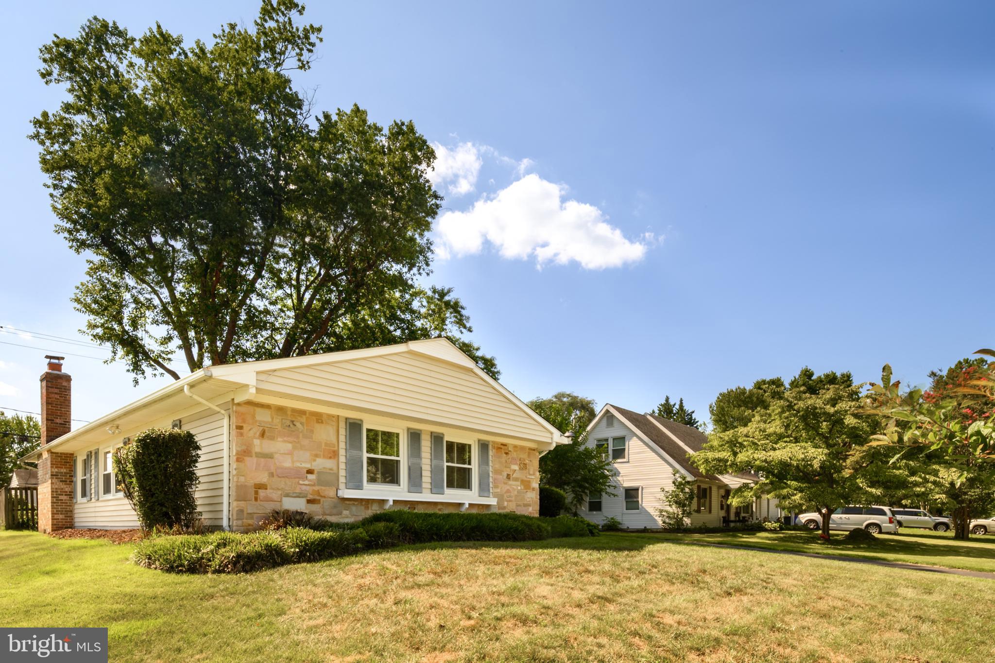 2416 KINDERBROOK LANE