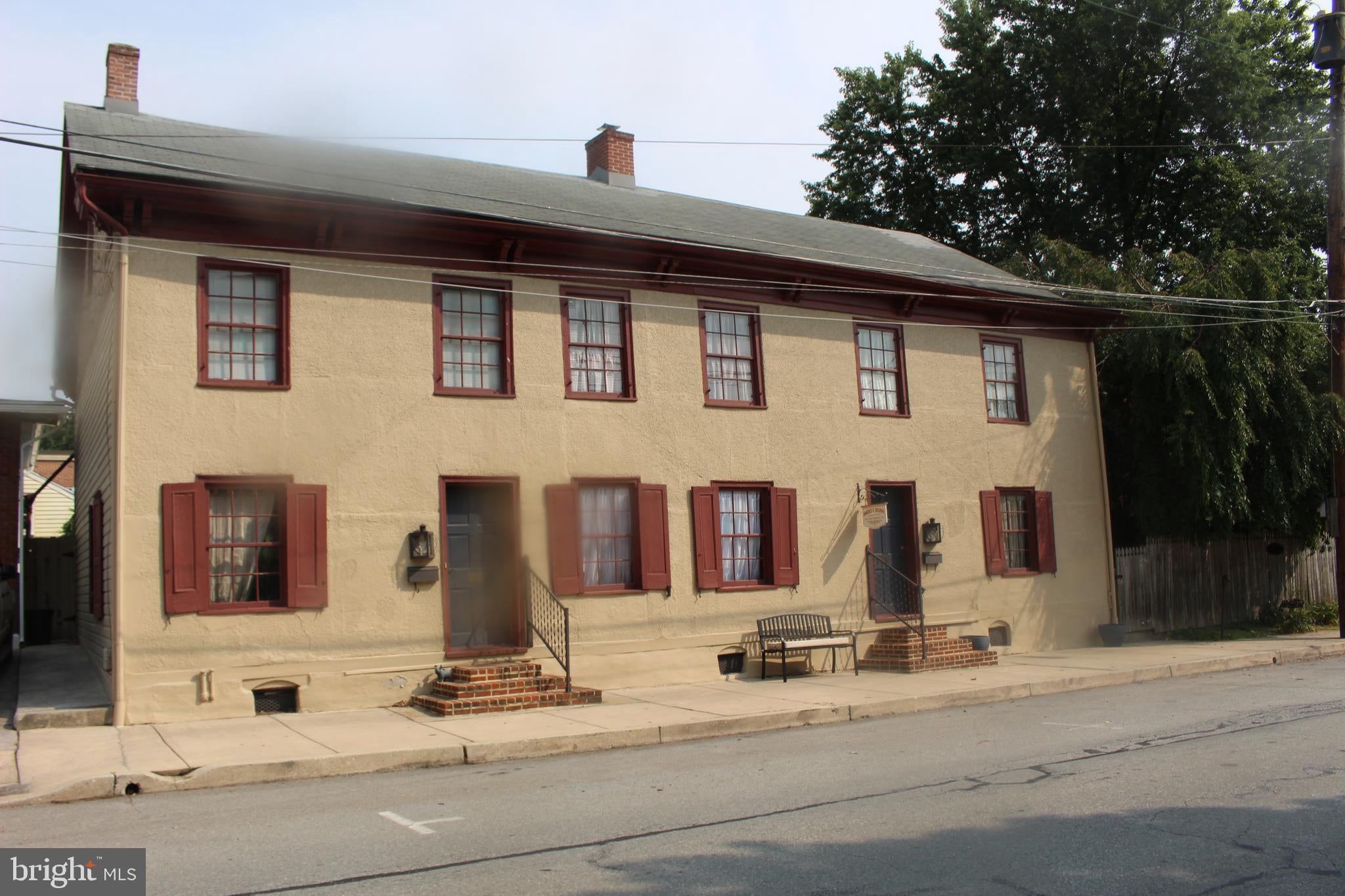 110 E MARKET STREET 114