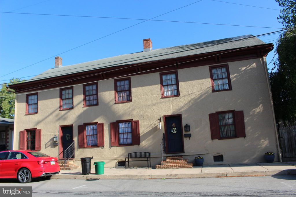 Photo of 110 - 114 E Market Street, MARIETTA, PA 17547 (MLS # PALA2088350)
