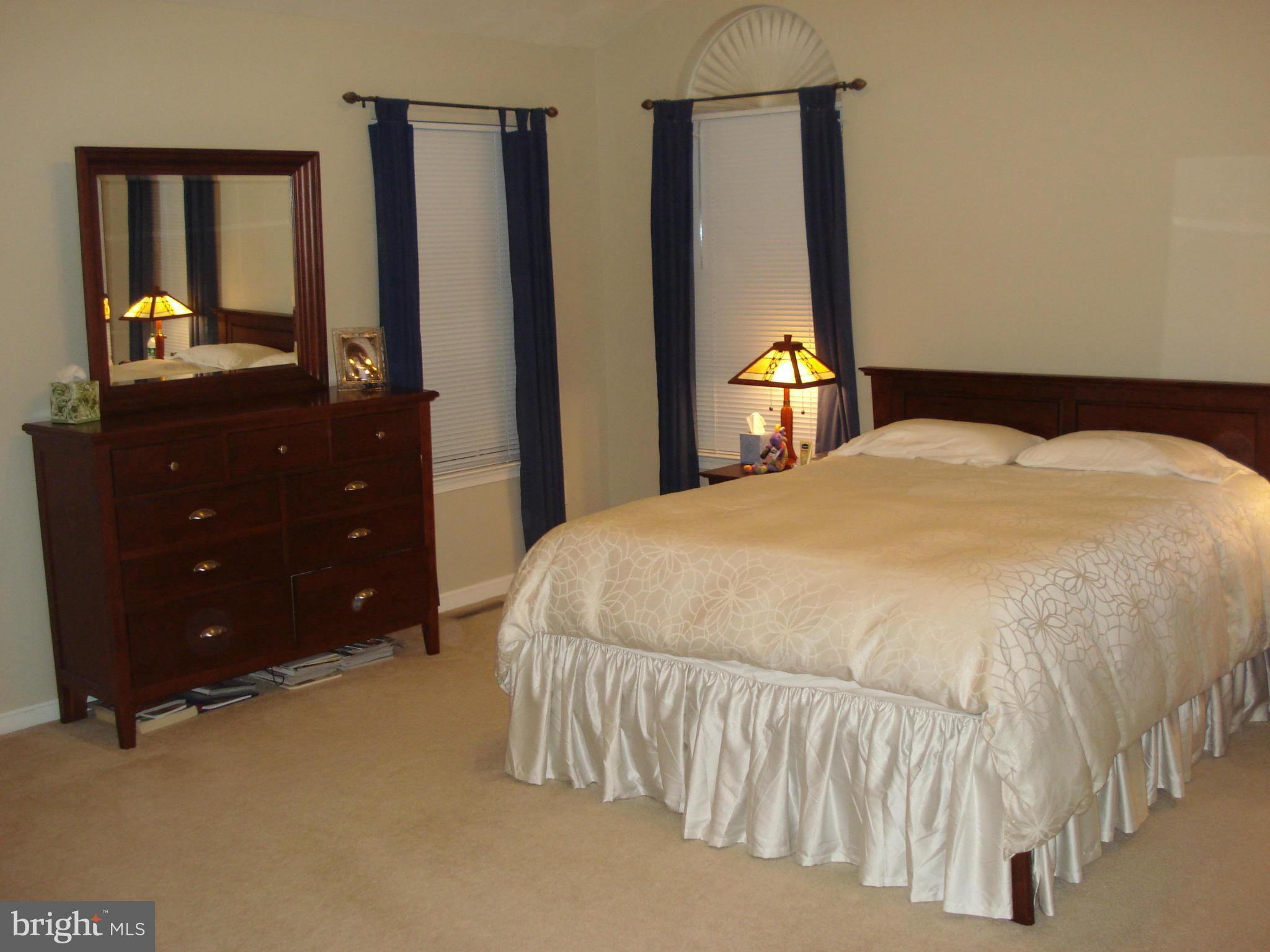 HUNTING QUARTERS - Residential Lease