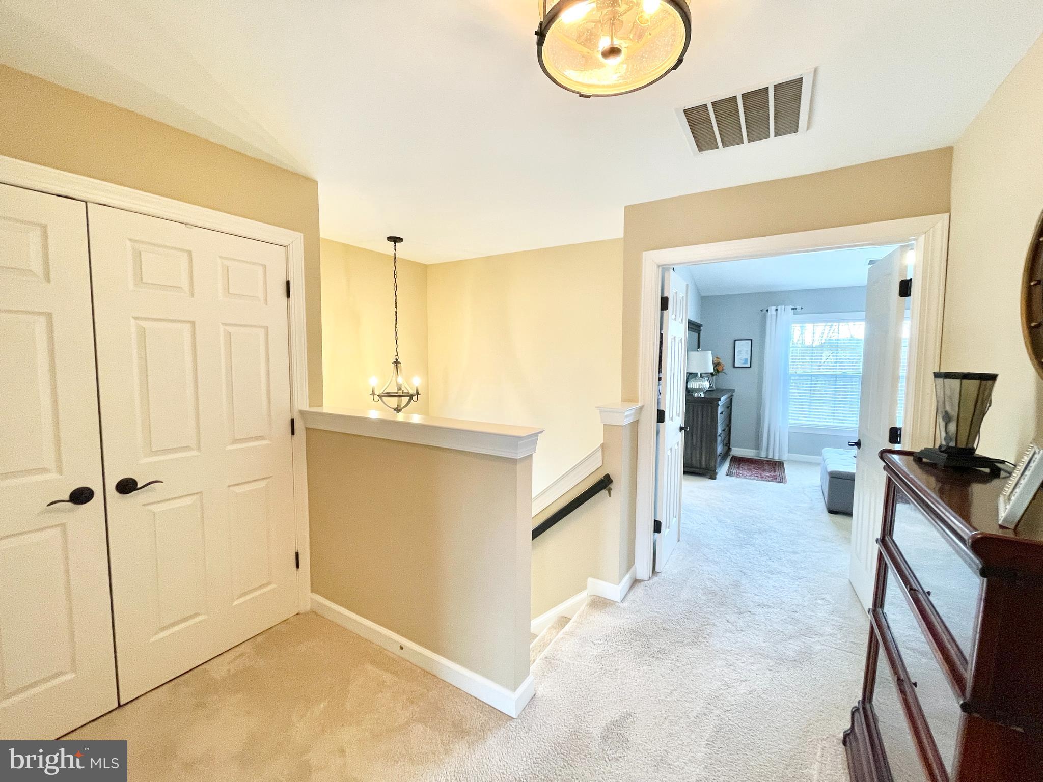 RIVERSIDE STATION - Residential