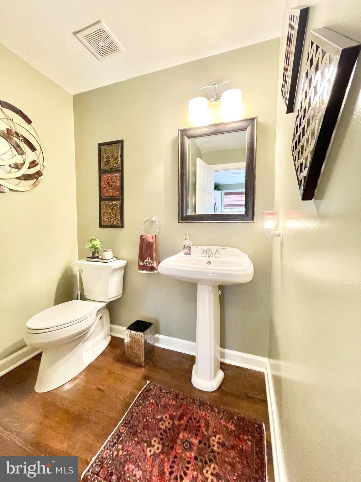 RIVERSIDE STATION - Residential