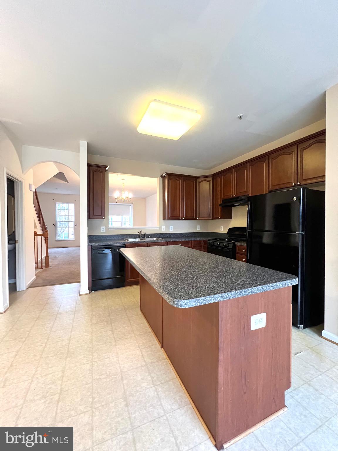 RIDGEVIEW II - Residential