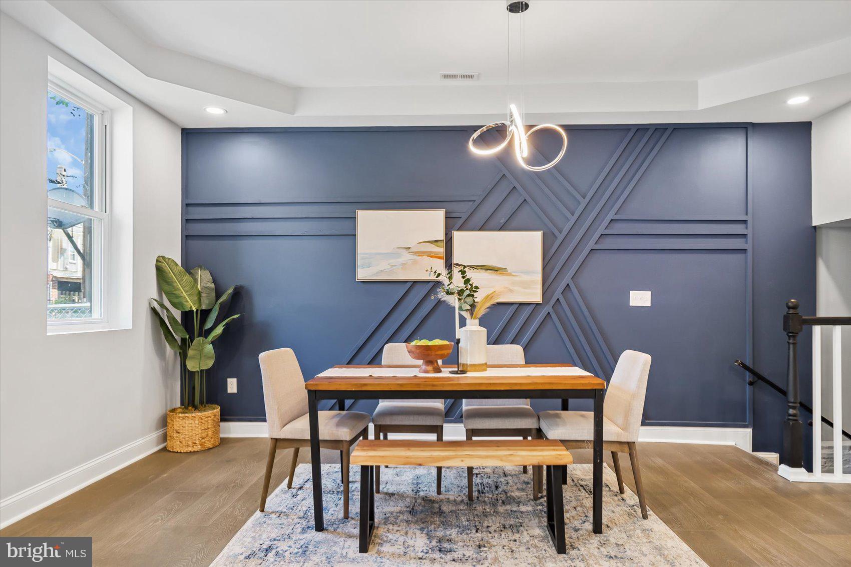 EVERGREEN LAWN - Residential