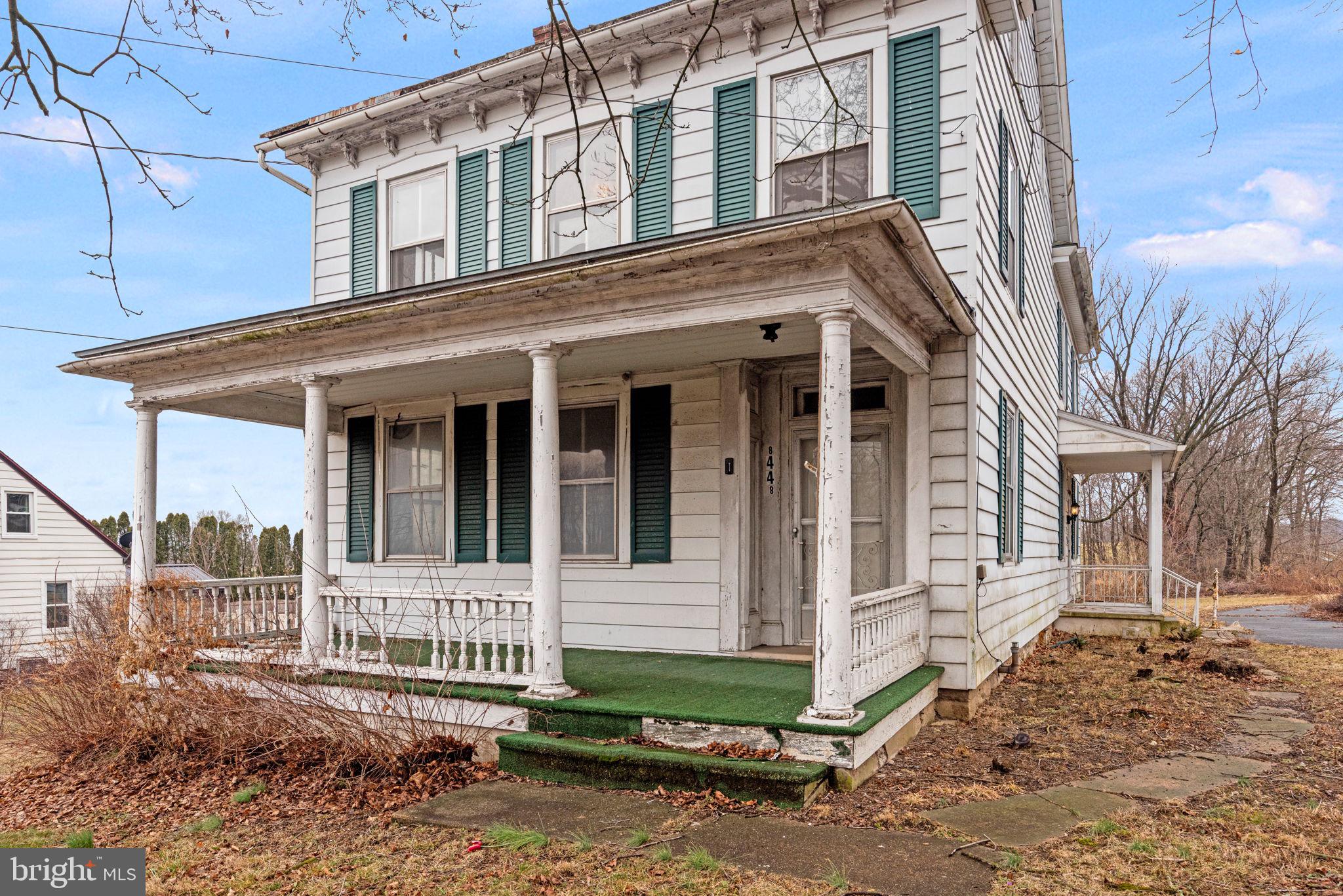 8448 LANCASTER AVENUE