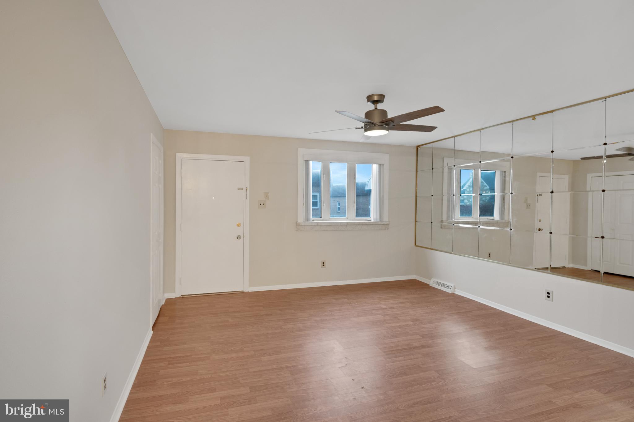 HOLMESBURG - Residential