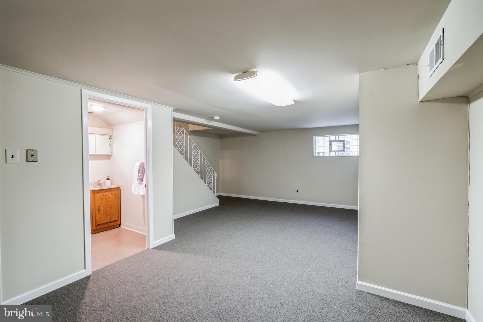 HOLMESBURG - Residential