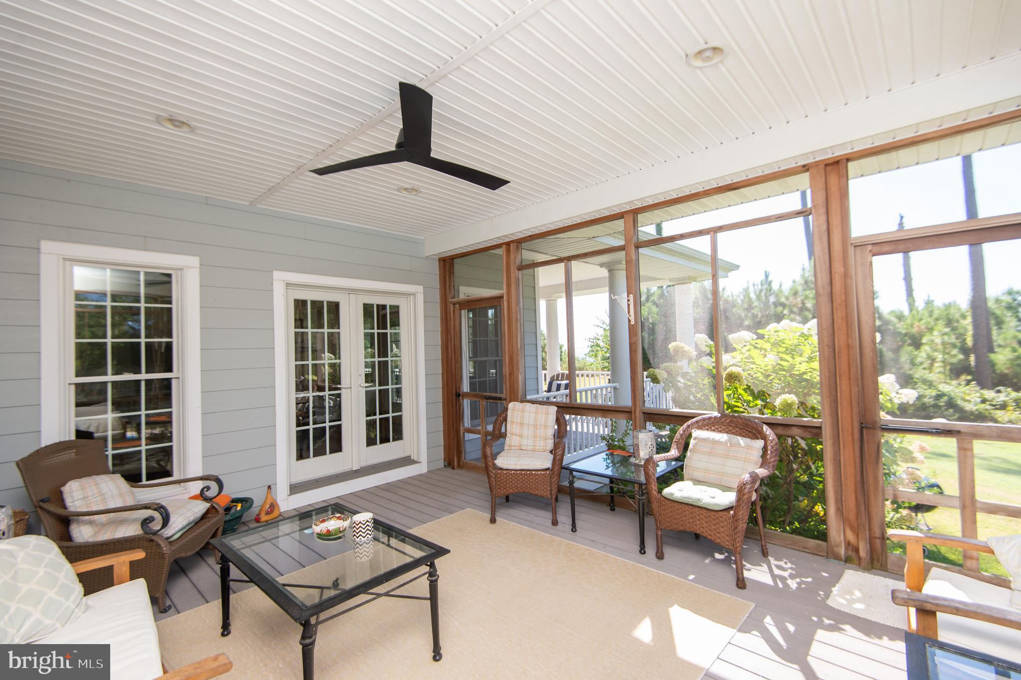 RAGGED POINT - Residential