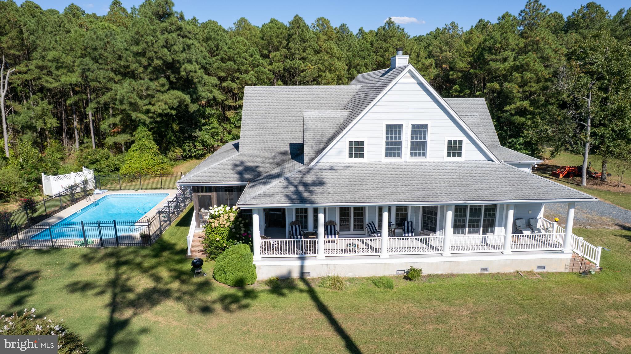 RAGGED POINT - Residential