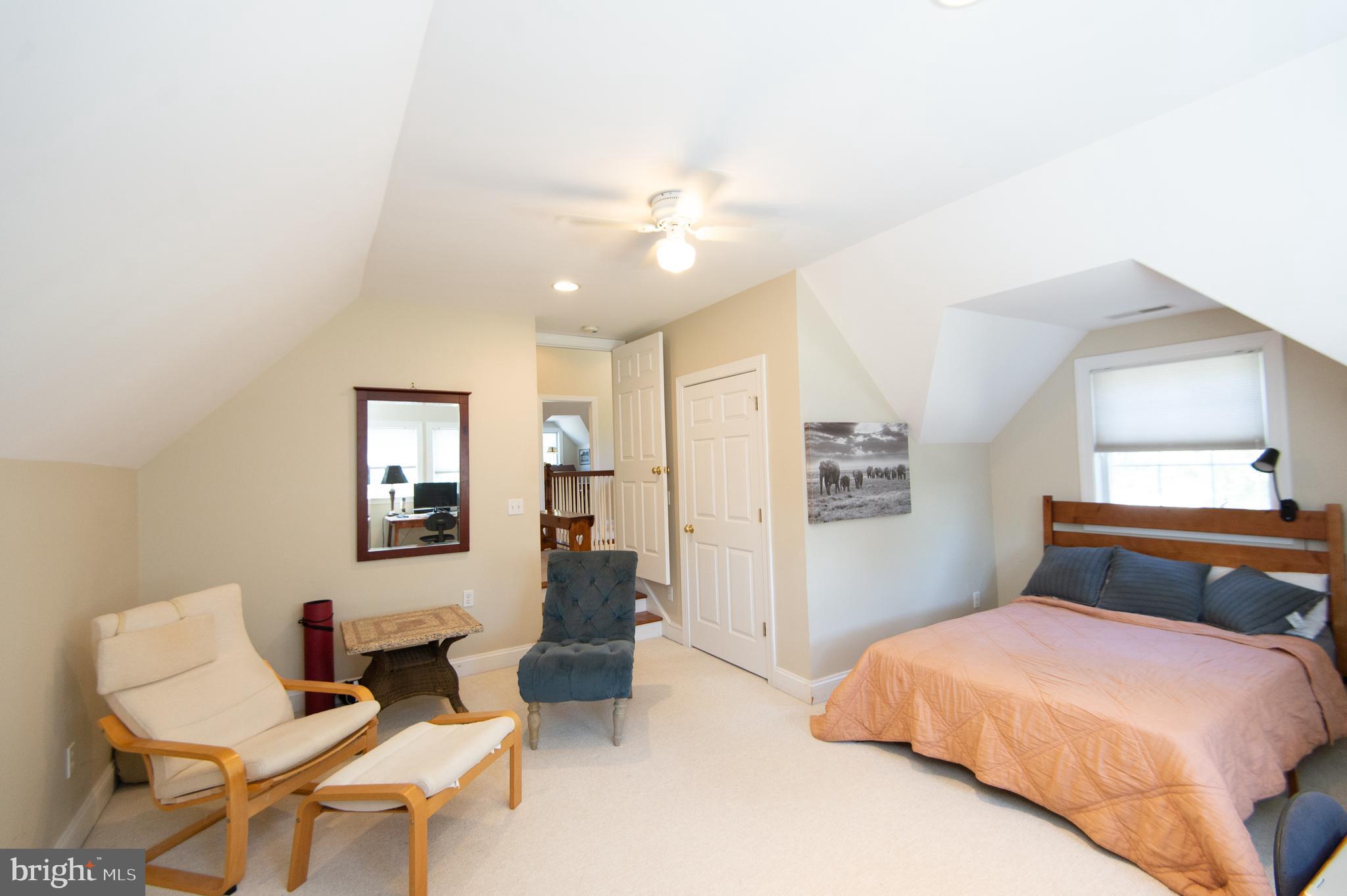 RAGGED POINT - Residential