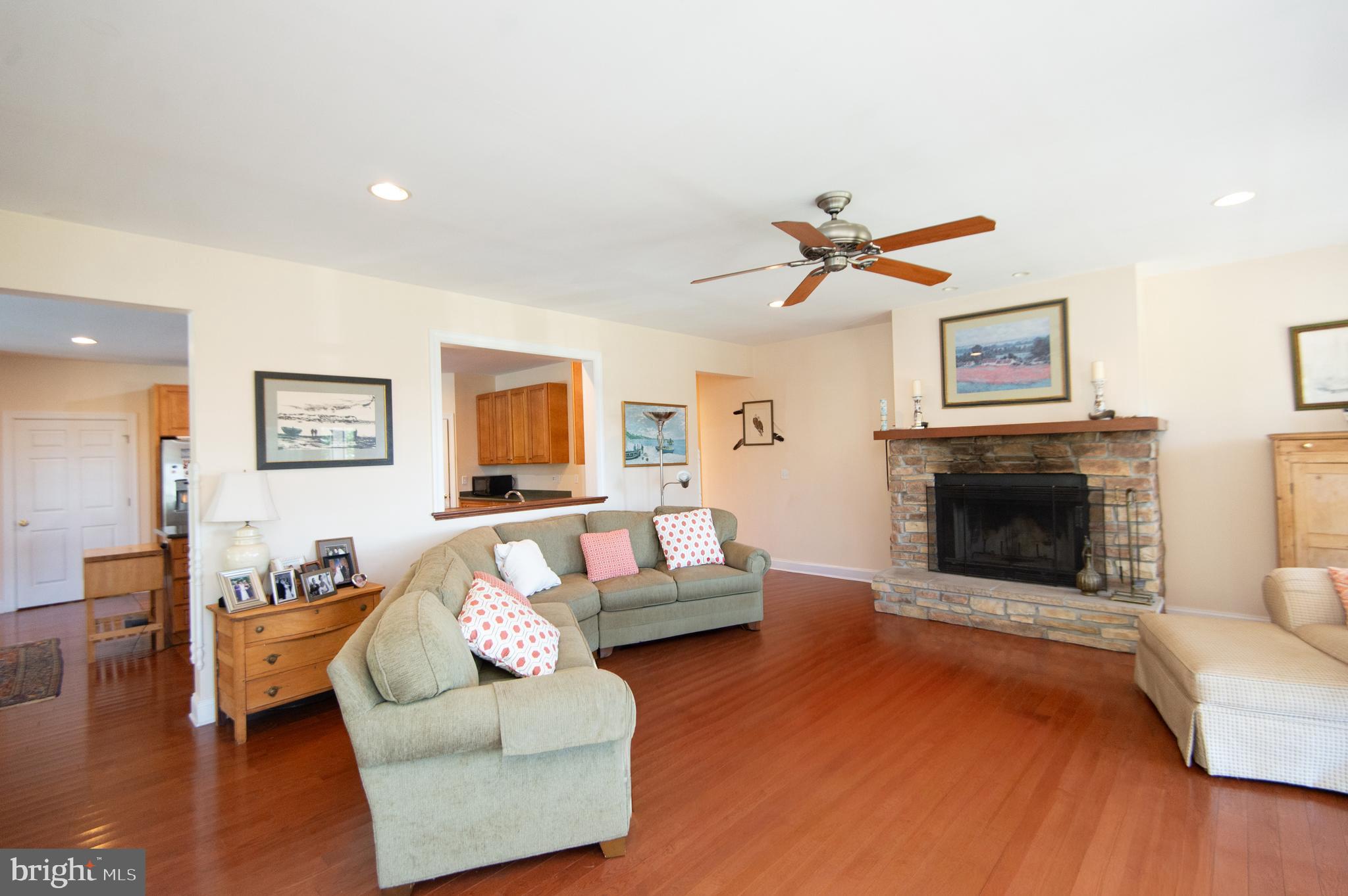 RAGGED POINT - Residential