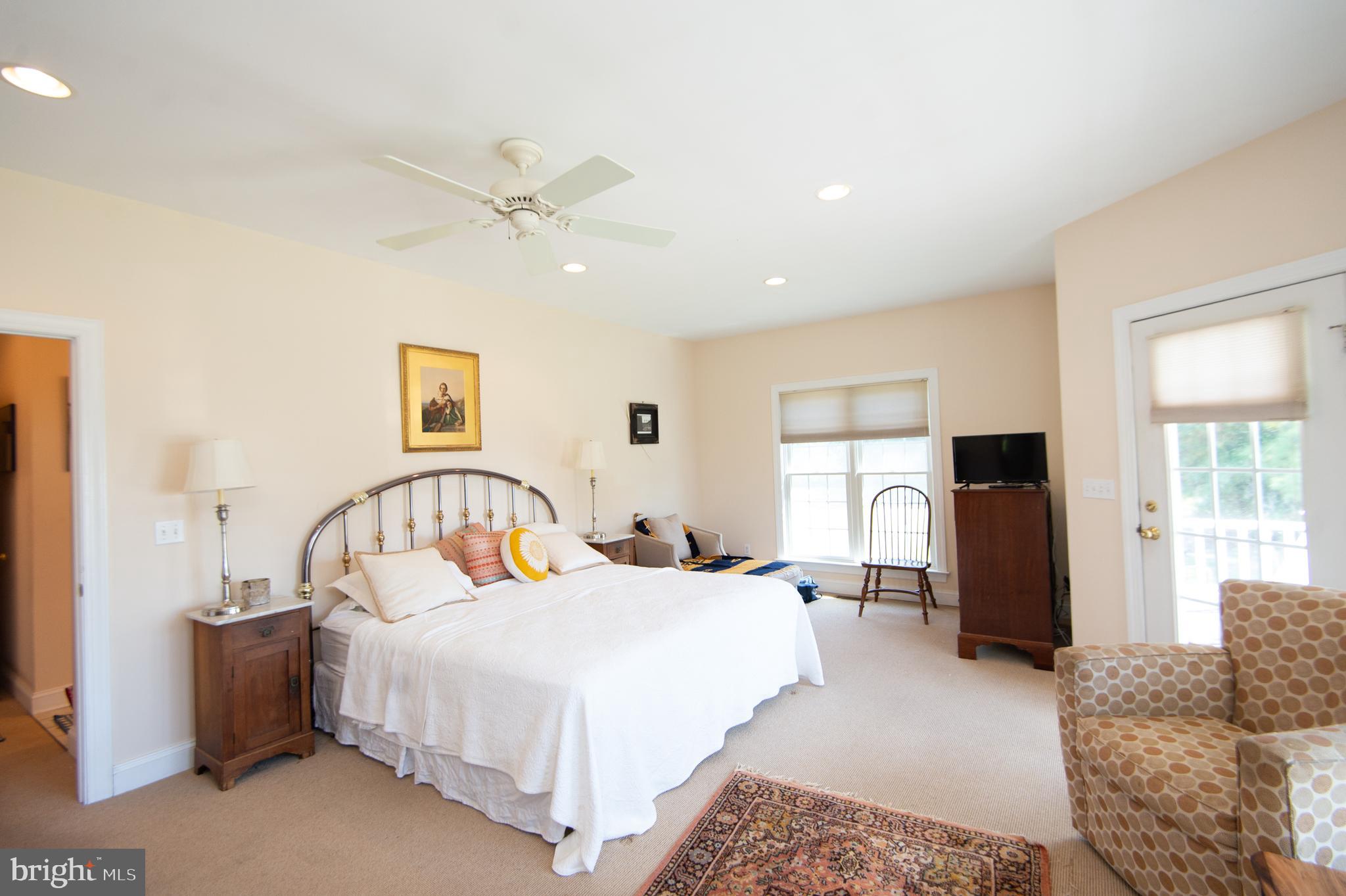 RAGGED POINT - Residential