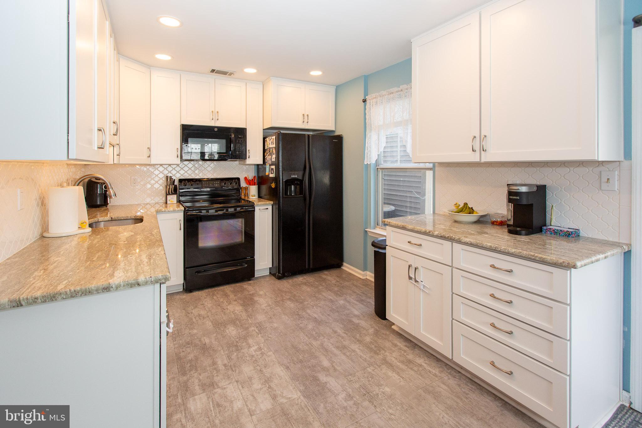 QUAIL CROSSING - Residential