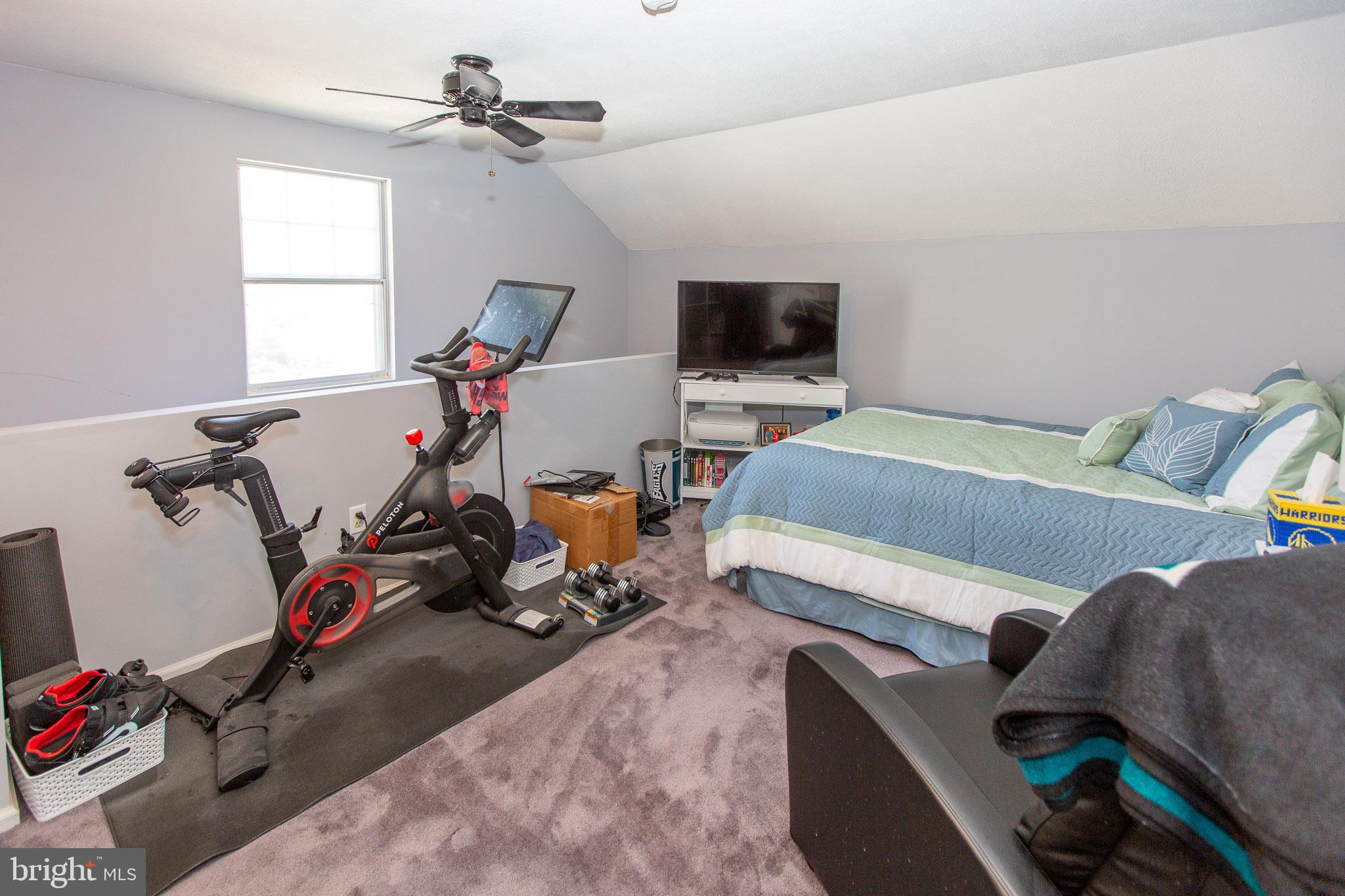 QUAIL CROSSING - Residential