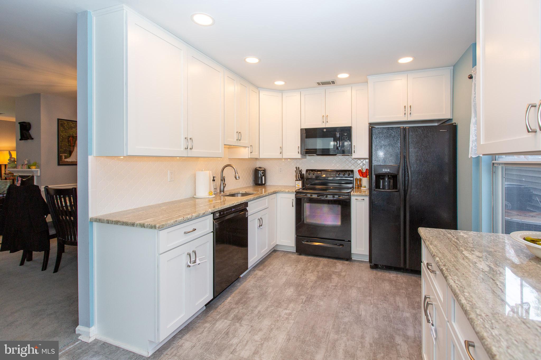 QUAIL CROSSING - Residential