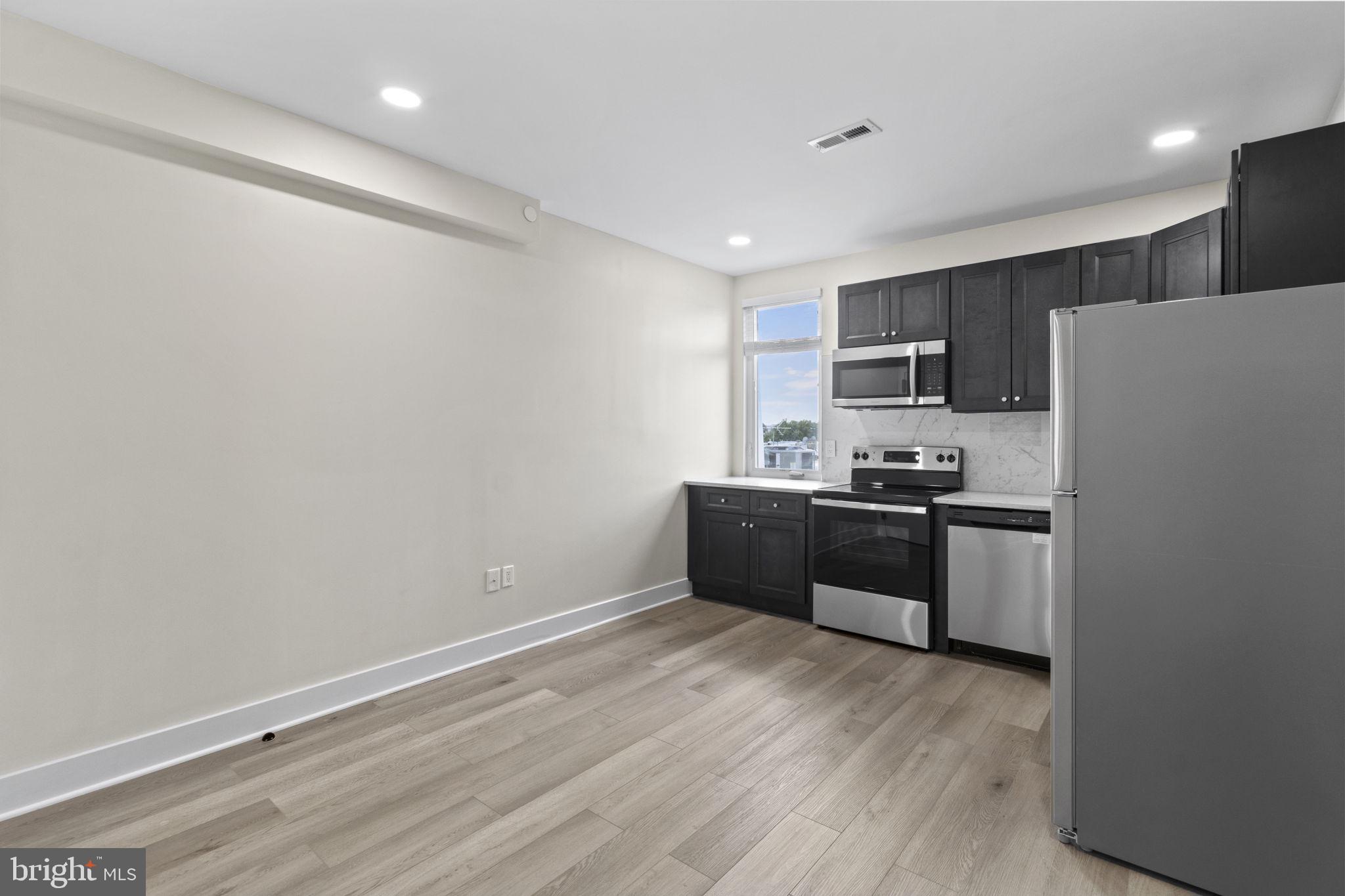 PHILADELPHIA (SOUTH) - Residential Lease